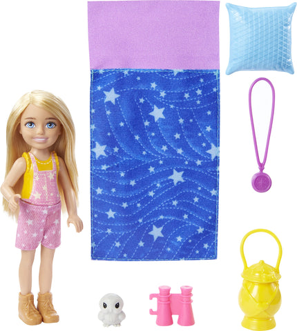 Barbie It Takes Two Camping Playset with Chelsea Doll (6 in, Blonde), Pet Owl, Sleeping Bag, Binoculars & Camping Accessories, Gift for 3 to 7 Year Olds